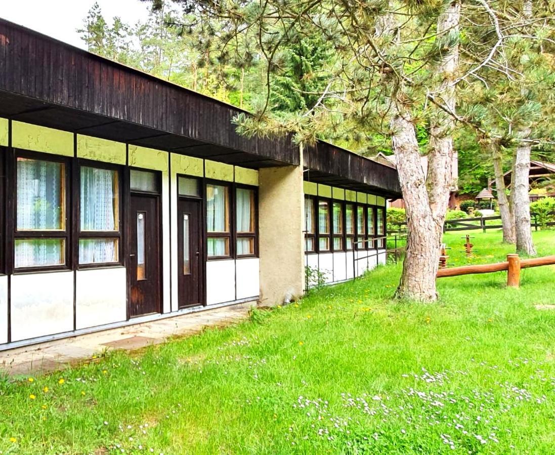 Rekreacni Areal Prihrazy Hotel Zdar  Екстериор снимка