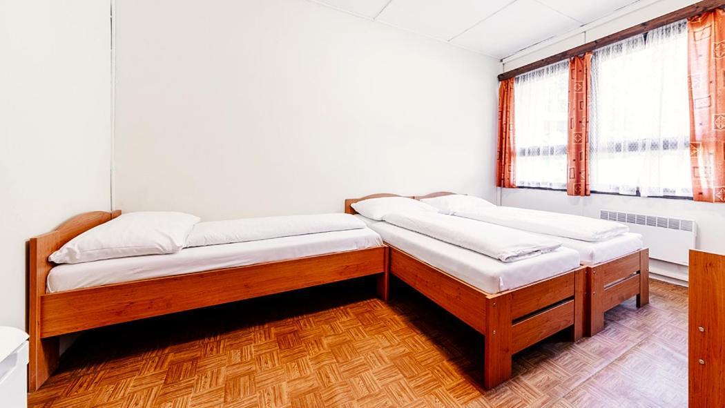 Rekreacni Areal Prihrazy Hotel Zdar  Екстериор снимка